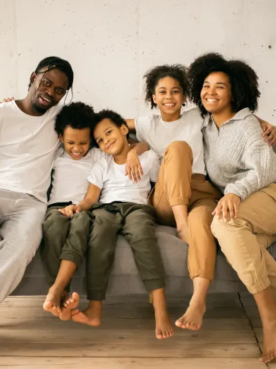 Gezinsfoto - Ouders met hun kinderen Gezinsfoto - Ouders met hun kinderen